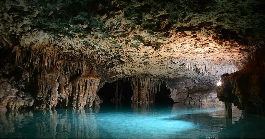 Río Secreto Underground River